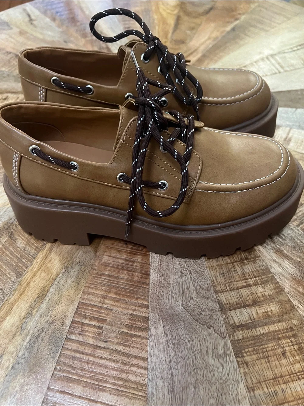 Madden Girl platform boat